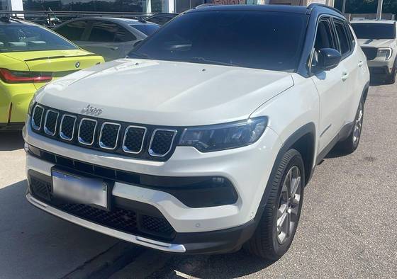 JEEP COMPASS 1.3 T270 TURBO FLEX LONGITUDE AT6 JEEP COMPASS 1.3 T270 TURBO FLEX LONGITUDE AT6
